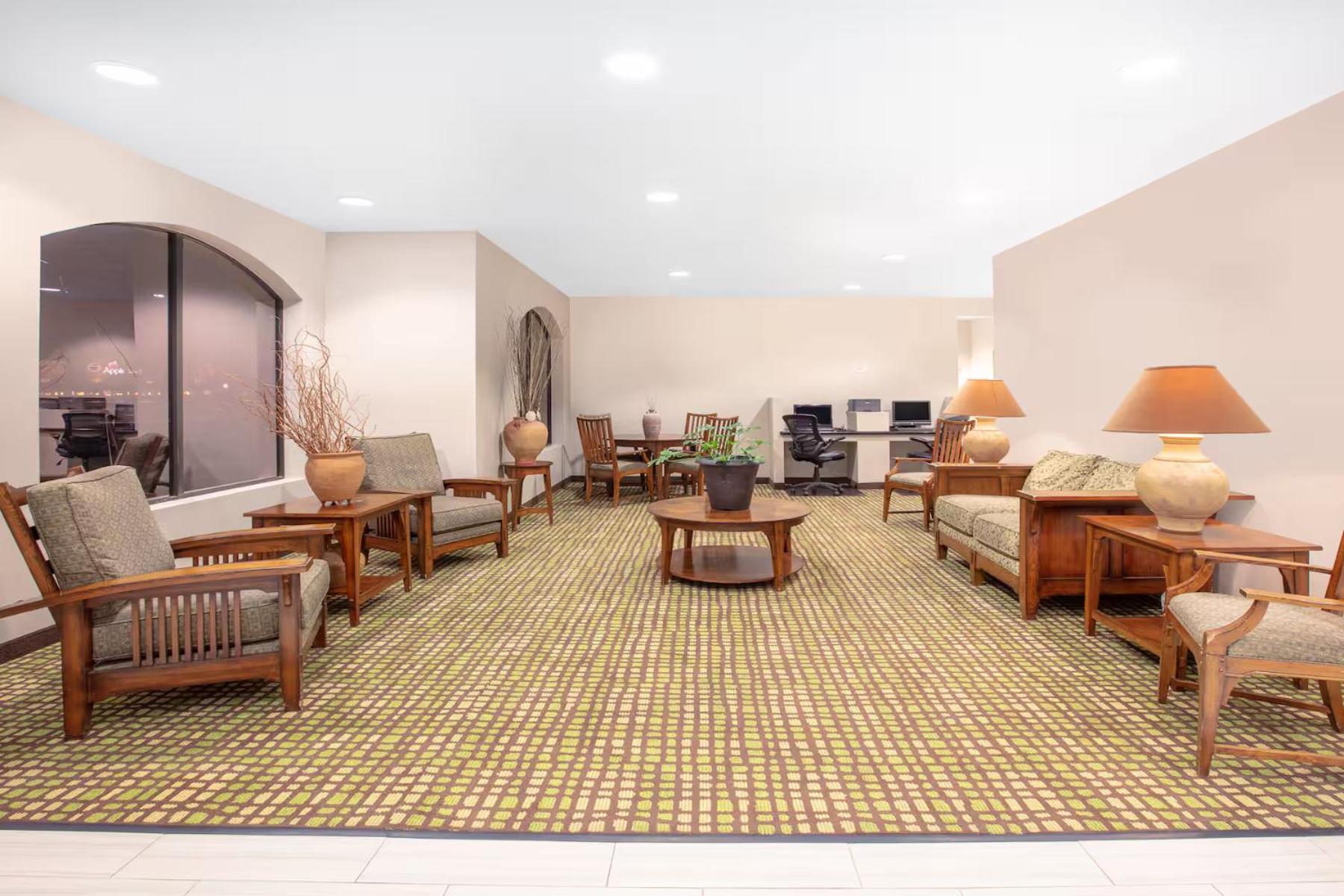 Cash Rewards Inn & Suites Roswell Exterior foto